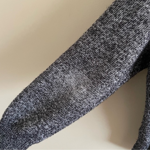 Wool Cotton Long Sleeve Crew Neck Sweater | Salt and Pepper Gray - Picture 7 of 8